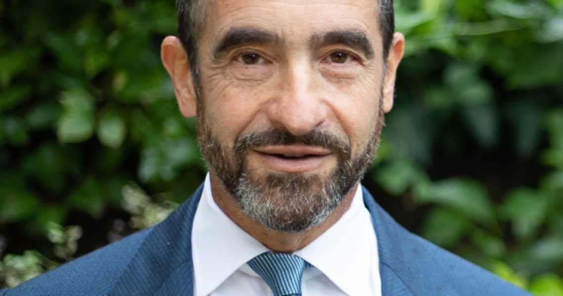 311A8263_WEB CROPPED_SQUARE