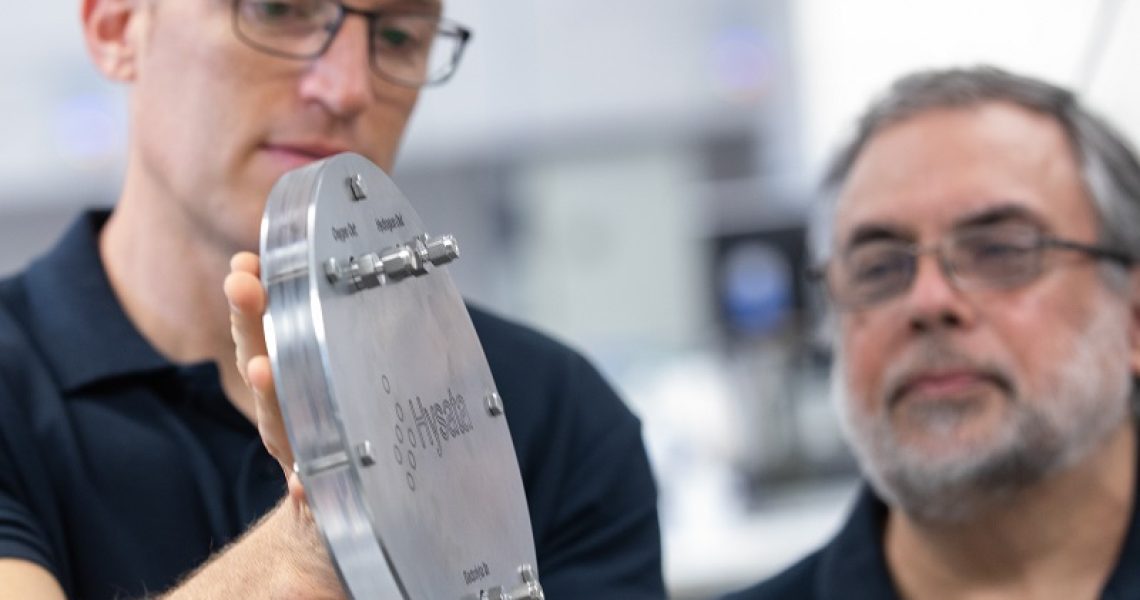 Image 2 - Dr Paul Barrett, Chief Executive Officer and Dr Gerry Swiegers, Chief Technical Officer, at Hysata’s Wollongong Facility